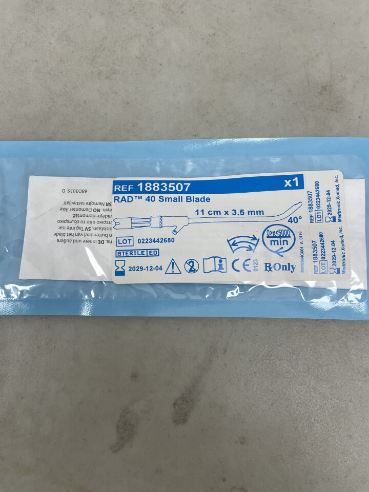 1883507 - MEDTRONIC - 3.5mm RAD 40 Curved Sinus Blade, 11cm , ( EA ) - ( Expiry Date : 2029-12-04 )