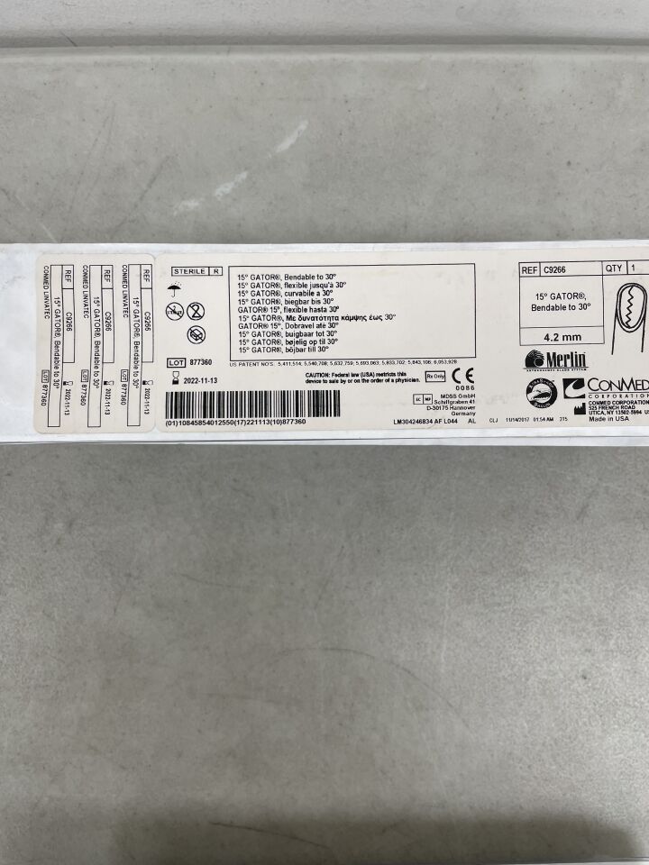 C9266 - CONMED - Merlin Bendable Gator Arthroscopy Blade, 4.2 mm dia. x 13 cm Working Length, (EA) - ( Expiry Date: 2022-11-13 )