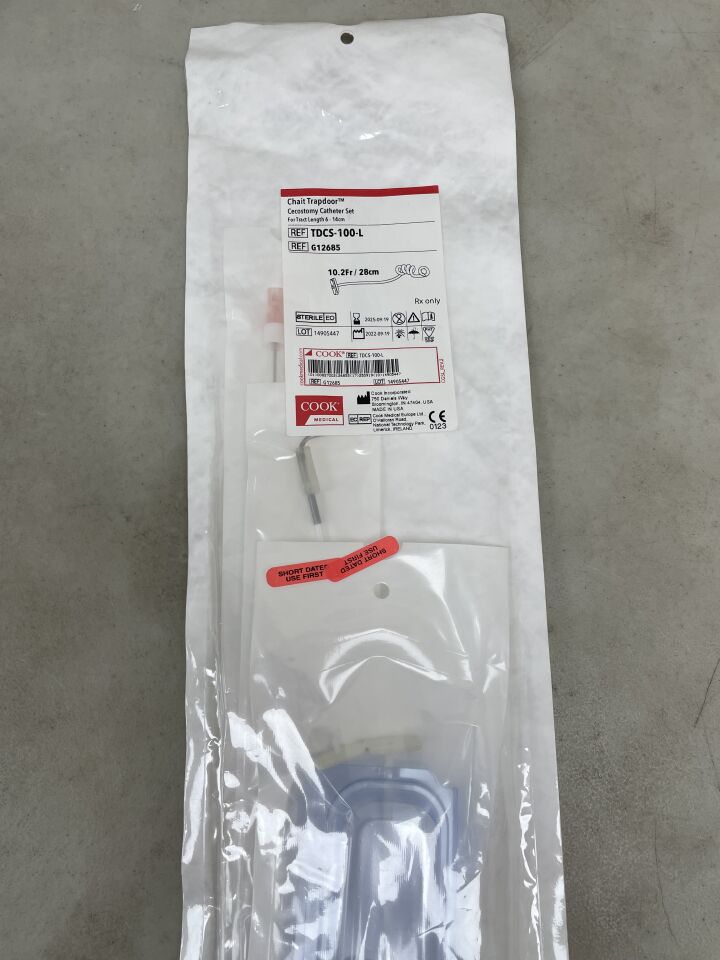 G12685 - COOK - Chait Trapdoor Percutaneous Cecostomy Catheter 6-14cm x 28cm, 10.2F, (EA) - ( Expiry Date: 2025-09-19 )