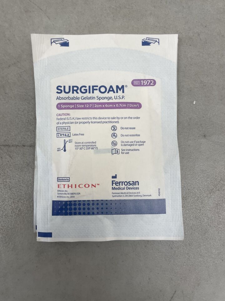 1972 - ETHICON - Surgifoam, Absorbable Gelatin Sponge, size 12-7, 2cm x 6cm x 0.7cm, (EA) - ( Expiry Date: 2024-07-14 )