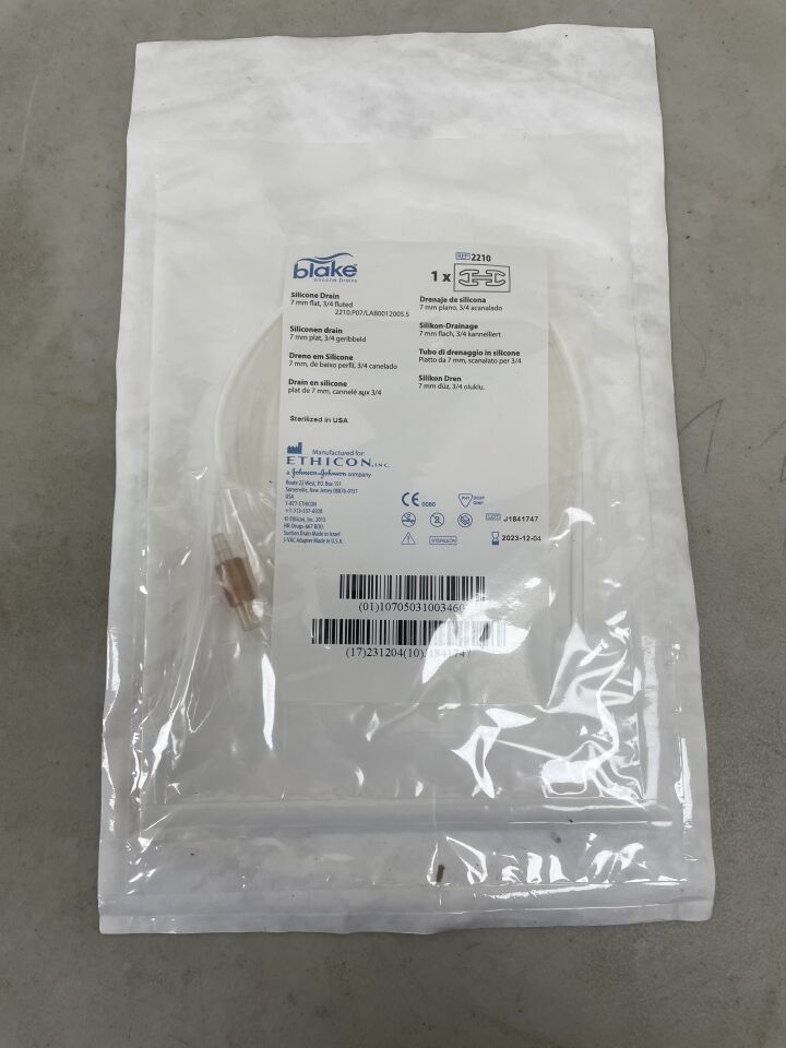 2210 - ETHICON - Blake Silicone Drain, Flat, 3/4 Fluted, 7 mm, (EA) - ( Expiry Date: 2023-12-04 )