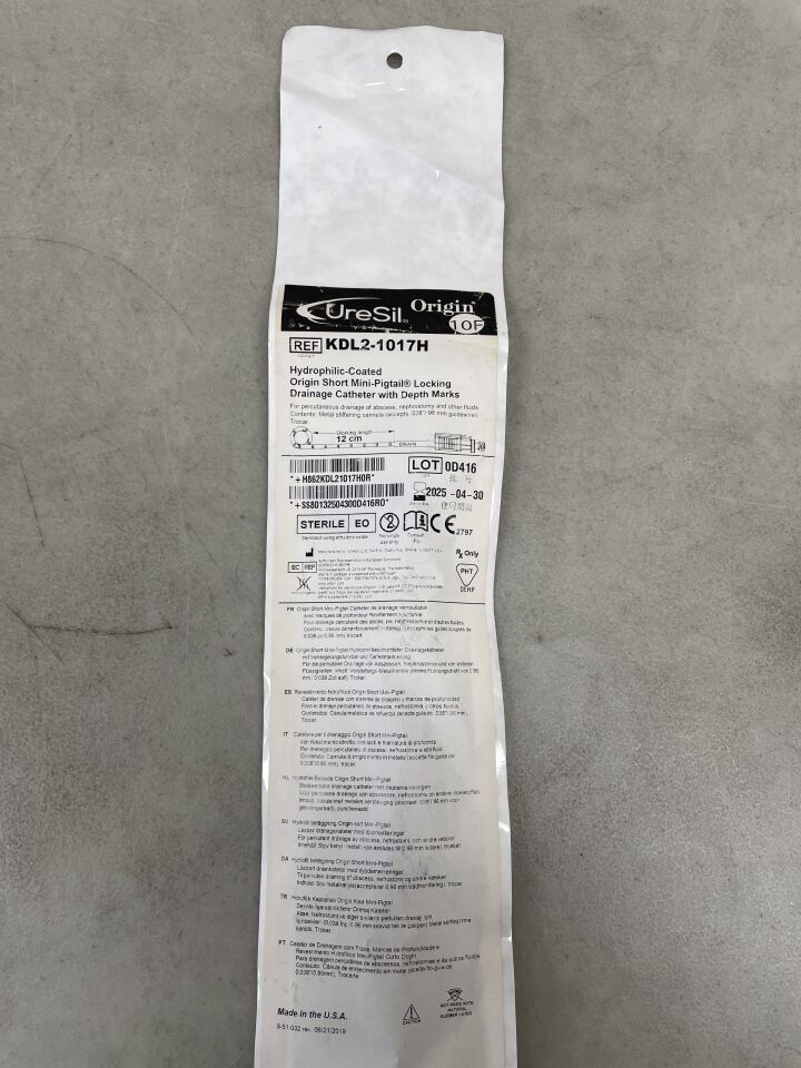 KDL2-1017H - URESIL - Hydrophilic-Coated Origin Short Mini-Pigtail Locking Drainage Catheter with Depth Marks, 10F x 12cm, (EA) - ( Expiry Date: 2025-04-30 )