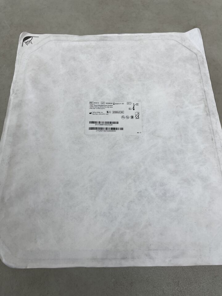 284610 - DEPUY - FMS Fluid Management System, Outflow Tubing without One-Way valve (FMS VUE or FMS DUO Plus), (EA) - ( Expiry Date: 2025-01-30 )