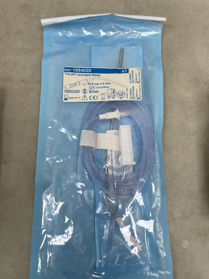 1884020 - MEDTRONIC - Tricut Non-Rotatable Straight-Tip Laryngeal Blade, 4 mm dia. x 22.5 cm Length, (EA) - ( Expiry Date: 2025-10-17 )