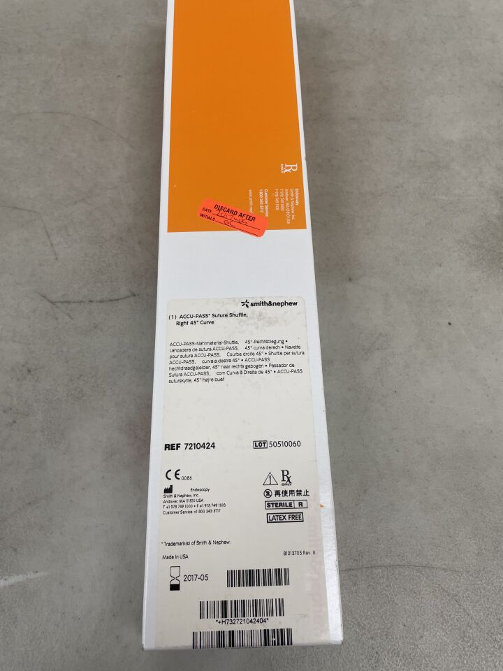 7210424 - SMITH & NEPHEW - Accu-Pass Suture Shuttle, Right 45 Degree Curve, (BX/1) - ( Expiry Date: 2017-05-01 )