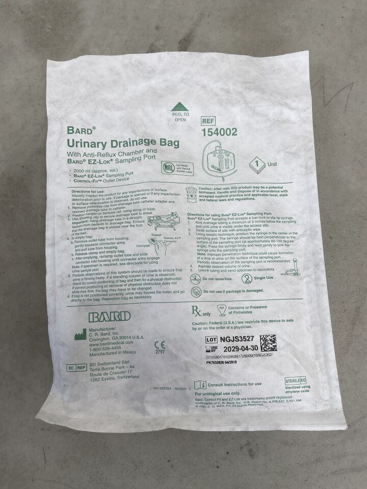154002 - BARD - Urinary Drainage Bag w/Anti-Reflux Dome, 2000ml, (EA) - ( Expiry Date: 2029-04-30 )