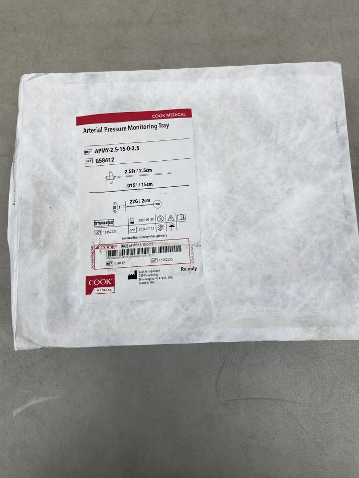 G58412 - COOK - Arterial Pressure Monitoring Tray 2.5F x 2.5cm, 22G, 0.015", (EA) - ( Expiry Date: 2026-09-30 )