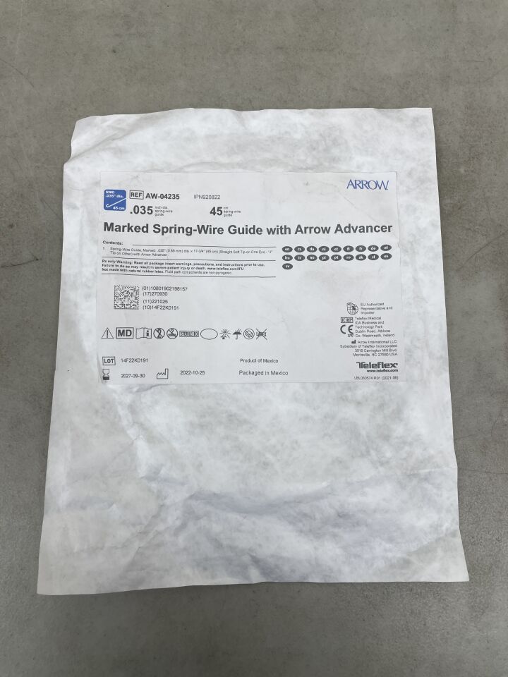 AW-04235 - TELEFLEX - Marked Spring Wire Guide 0.035" x 45cm, () - ( Expiry Date: 2027-09-30 )