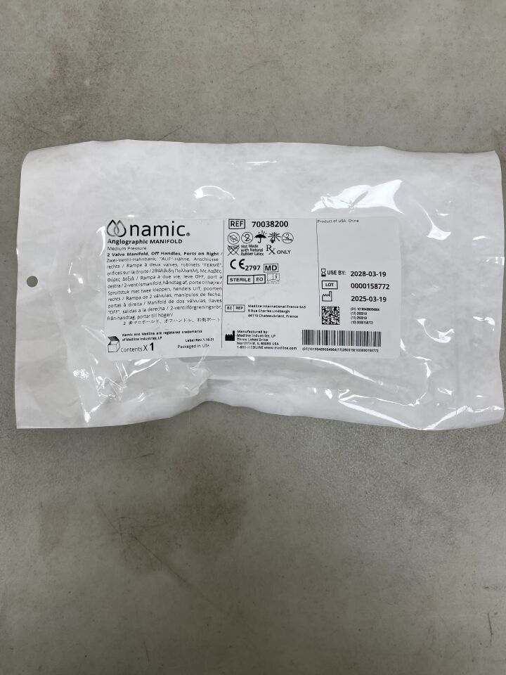 70038200 - MEDLINE - Namic Medium-Pressure Manifold w/Finger Grip, Right, Off, 2 Ports, 200 psi, (EA) - ( Expiry Date: 2028-03-19 )