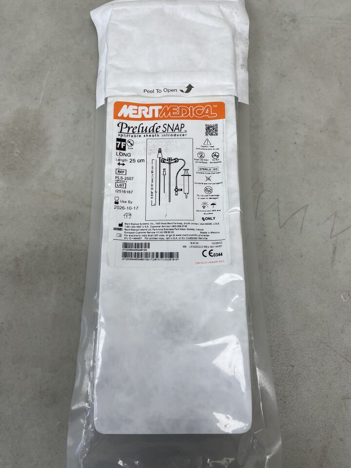 PLS-2507 - MERIT MEDICAL - Prelude Snap Splittable Sheath Introducer w/0.038" Guidewire 7F x 25cm w/Sideport, (EA) - ( Expiry Date: 2026-10-17 )