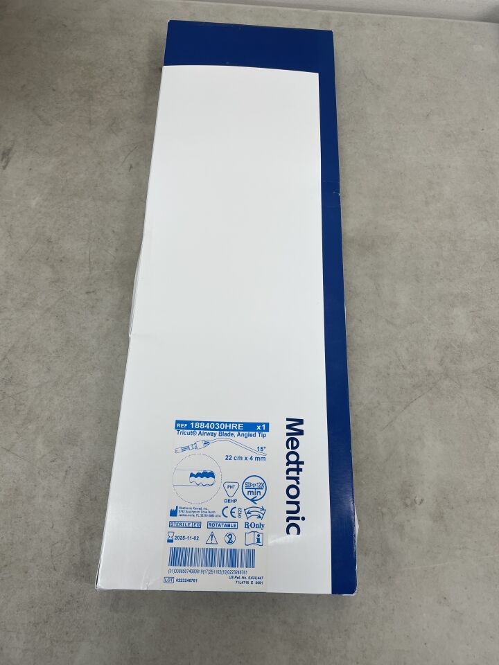 1884030HRE - MEDTRONIC - 4.0mm Rotatable Tricut Angle-Tip Laryngeal Blade: 22cm
, (BX/1) - ( Expiry Date: 2025-11-02 )