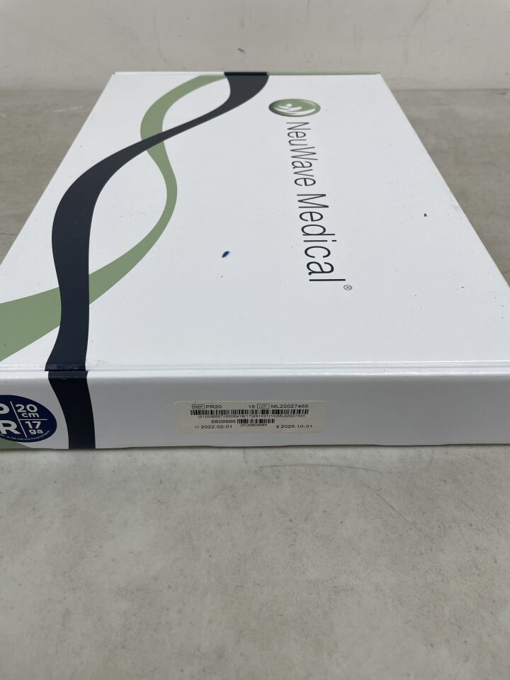 PR20 - NEUWAVE MEDICAL - Probe, 20 cm Length, 17G, (BX/1) - ( Expiry Date: 2025-10-31 )