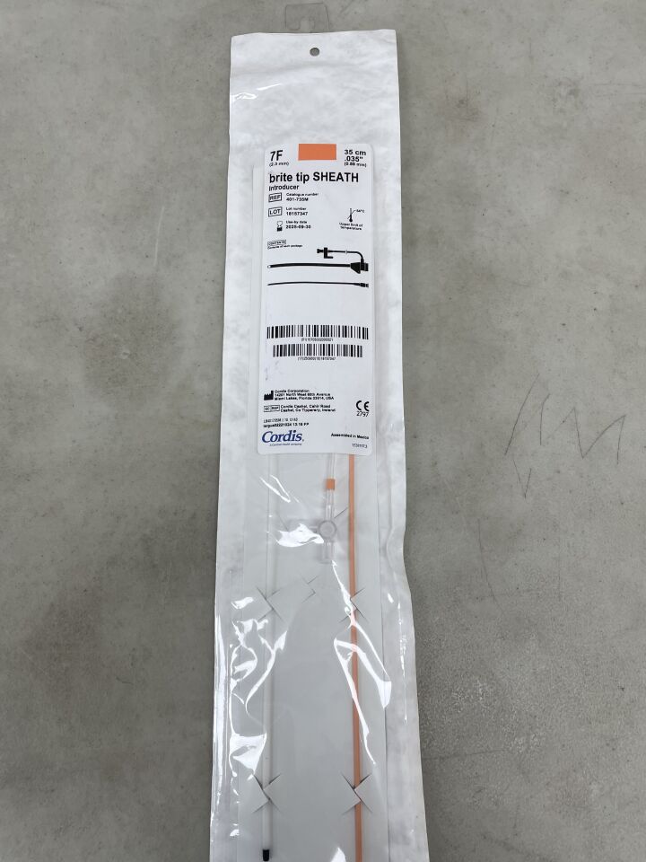 401-735M - CORDIS - Brite Tip SHEATH Introducer - 7Fr x 35cm x .035", (EA) - ( Expiry Date: 2025-09-01 )