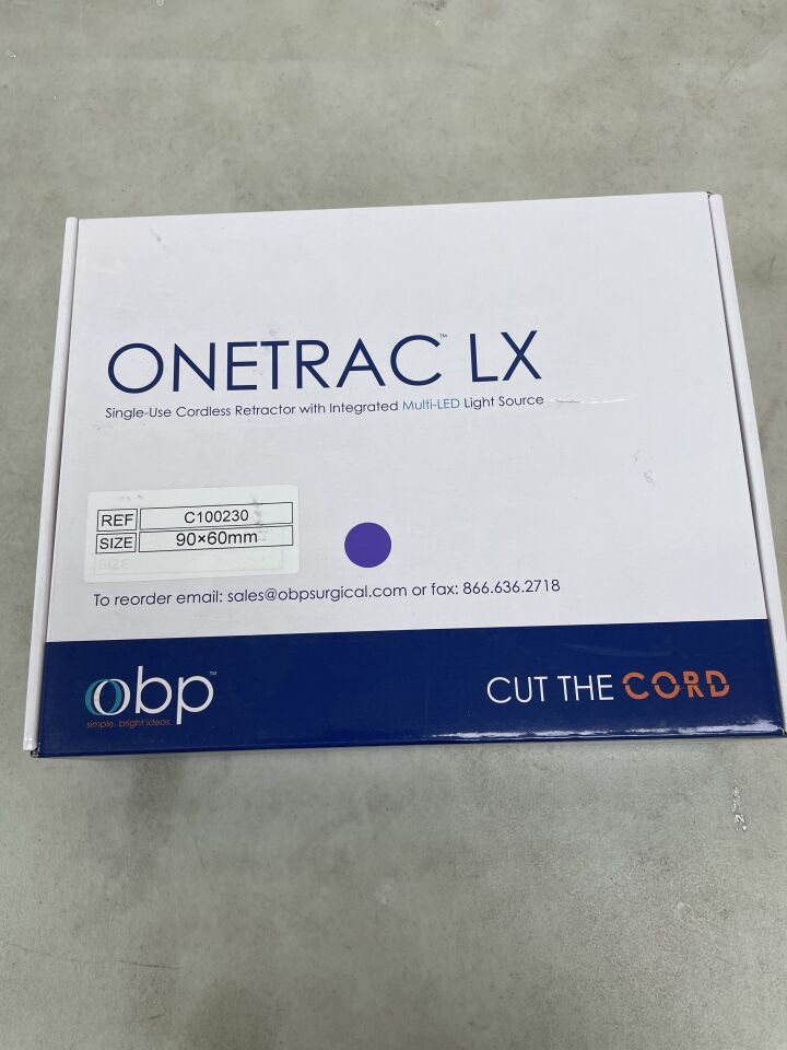 C100230 - OBP - Onetrac Single-Use Cordless Lighted Retractor w/Integrated MultiLED Light Source 90mm x 60mm, (BX/1) - ( Expiry Date: 2025-10-31 )