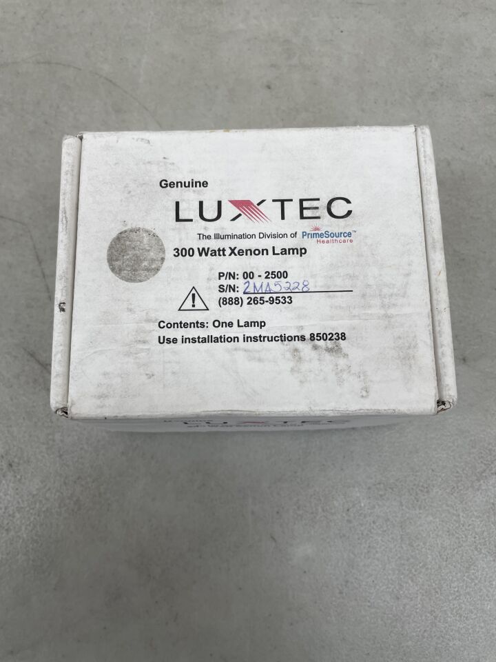 00-2500 - PRIMESOURCE HEALTHCARE - LUXTEC 300 Watt Xenon Lamp, (BX/1) - ( Expiry Date: 2099-12-31 )
