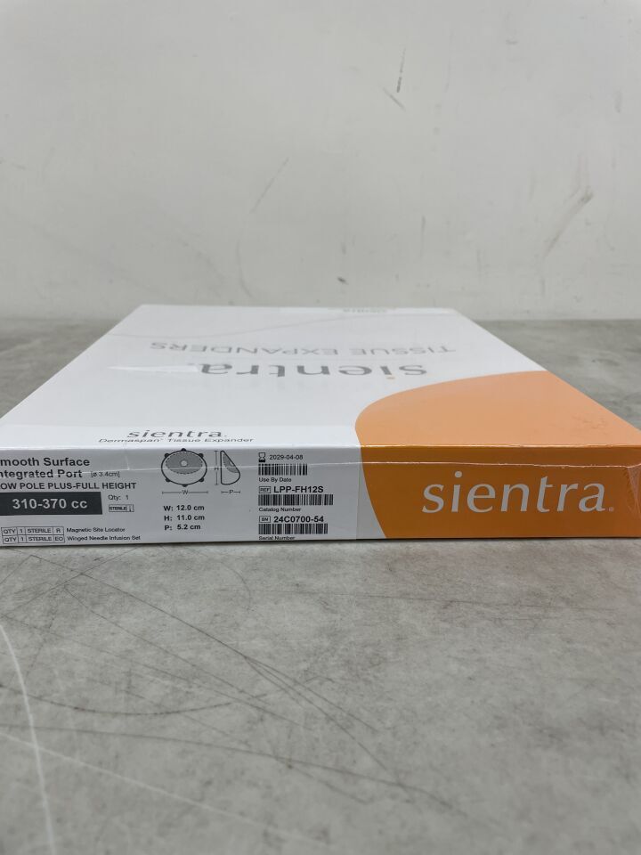 LPP-FH12S - SIENTRA - Dermaspan Tissue Expander Full Height Textured & Smooth Surface Integrated Port, 12 x 11 x 5.2-6.0cm, 310-370cc, (BX/1) - ( Expiry Date: 2029-04-08 )