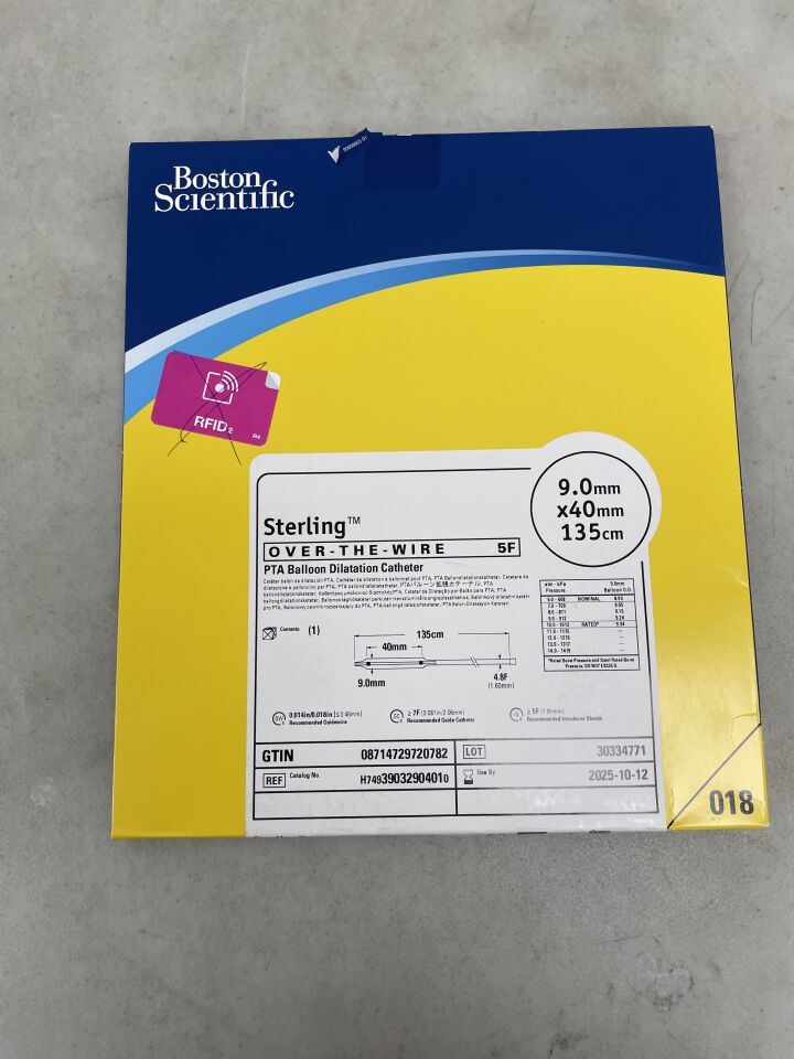 3903290401 - BOSTON SCIENTIFIC - Sterling OTW PTA Balloon Dilatation Catheter - 9.0mm x 40mm x 135cm, (BX/1) - ( Expiry Date: 2025-10-12 )
