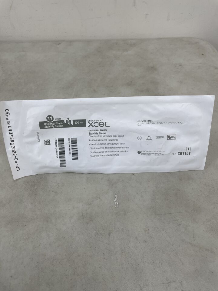 CB11LT - ETHICON - Endopath Xcel Universal Sleeve Trocar, 11 dia. x 100 mm Length, (EA) - ( Expiry Date: 2025-06-30 )