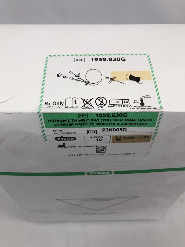 1252.230G - VYGON - Nutriline Twinflo 26G, 30cm Dual Lumen Catheter with Stylet, Grip-Lok and microflash , ( BX/10 ) - ( Expiry Date : 2026-11-30 )