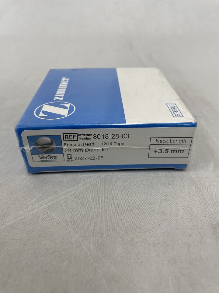 8018-28-03 - ZIMMER - VerSys Hip System Femoral Head 12/14 Taper, 28mm Diameter, +3.5mm Neck Length, (BX/1) - ( Expiry Date: 2027-02-28 )