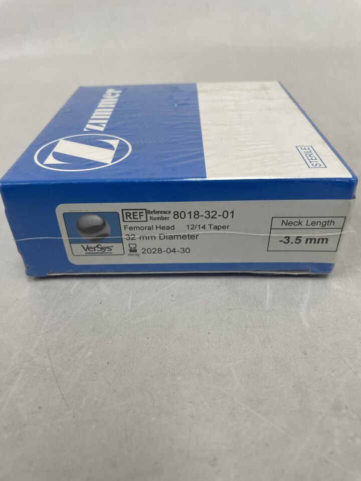 8018-32-01 - ZIMMER - VerSys Hip System Femoral Head 12/14 Taper, 32mm Diameter, -3.5mm Neck Length, (BX/1) - ( Expiry Date: 2028-04-30 )