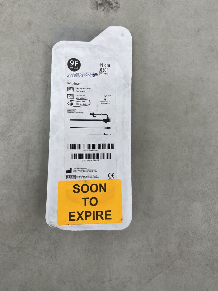 504-609X - CORDIS - Avanti Brachial Standard Sheath Introducer, Mini-Wire, 9 Fr Size, 11 cm Cannula Length, Black, (EA) - ( Expiry Date: 2023-12-31 )