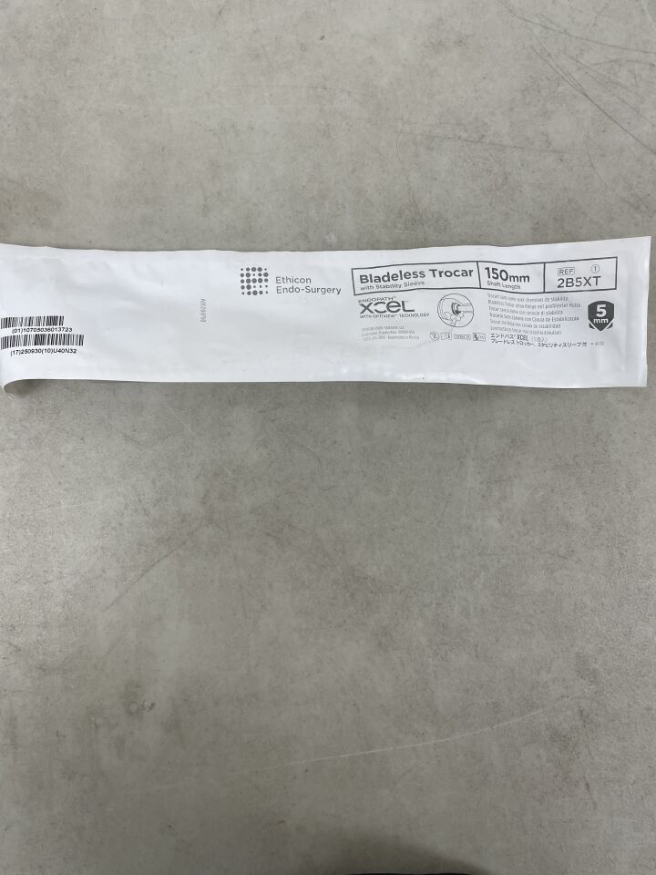 2B5XT - ETHICON - Endopath Xcel Stability Sleeve Bladeless Trocar, 5 dia. x 150 mm L Shaft, (EA) - ( Expiry Date: 2025-09-30 )