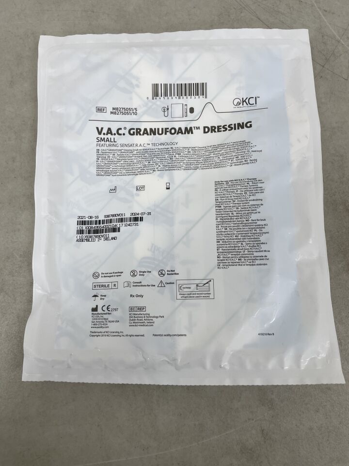 M8275051 - KCI - V.A.C. GranuFoam Small Dressing Kit, SensaT.R.A.C, (EA) - ( Expiry Date: 2024-07-31 )