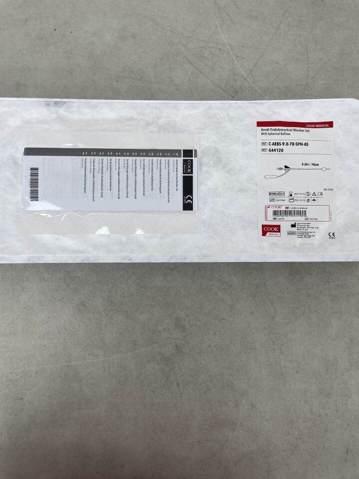 G44120 - COOK - Arndt Endobronchial Blocker Set with Spherical Balloon - C-AEBS-9.0-78-SPH-AS - 9Fr x 78cm, (EA) - ( Expiry Date: 2025-10-13 )