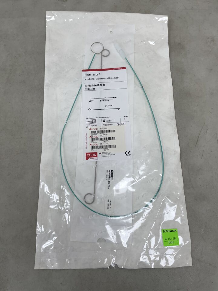 G34112 - COOK - Resonance Metallic Ureteral Stent Set, 6 Fr x 28 cm Length, (EA) - ( Expiry Date: 2025-08-18 )