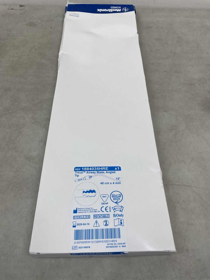 1884035HRE - MEDTRONIC - 4.0mm rotatable tricut angle-tip blade w/tubing: 45cm, (BX/1) - ( Expiry Date: 2029-04-14 )