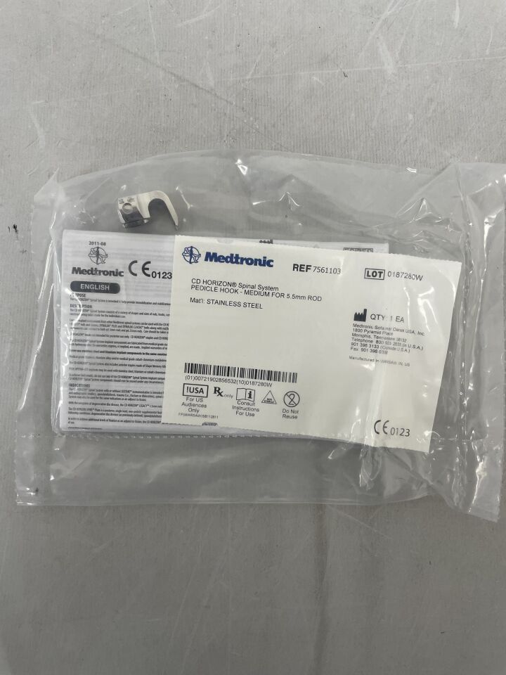 7561103 - MEDTRONIC - CD HORIZON Spinal System Pedicle Hook, Medium, (EA) - ( Expiry Date: 2099-12-31 )