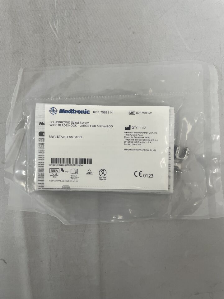7561114 - MEDTRONIC - CD HORIZON Spinal System Wide Blade Hook, Large, (EA) - ( Expiry Date: 2099-12-31 )