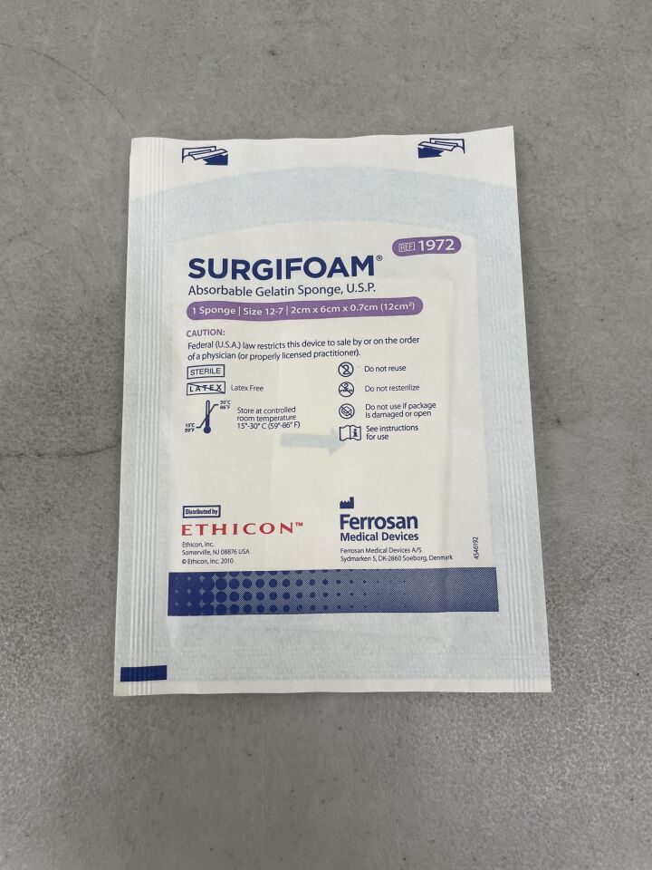 1972 - ETHICON - Surgifoam, Absorbable Gelatin Sponge, size 12-7, 2cm x 6cm x 0.7cm, (EA) - ( Expiry Date: 2025-10-05 )