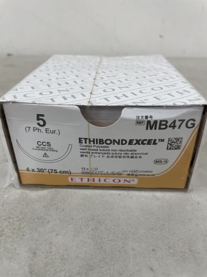 MB47G - ETHICON - ETHIBOND EXCEL® Polyester Suture, Conventional Cutting - Sternum, Non-Absorbable, CCS 48mm ½ Circle, Green Braided 4-30" = 75cm, Size: 5, (BX/12) - ( Expiry Date: 2029-02-28 )
