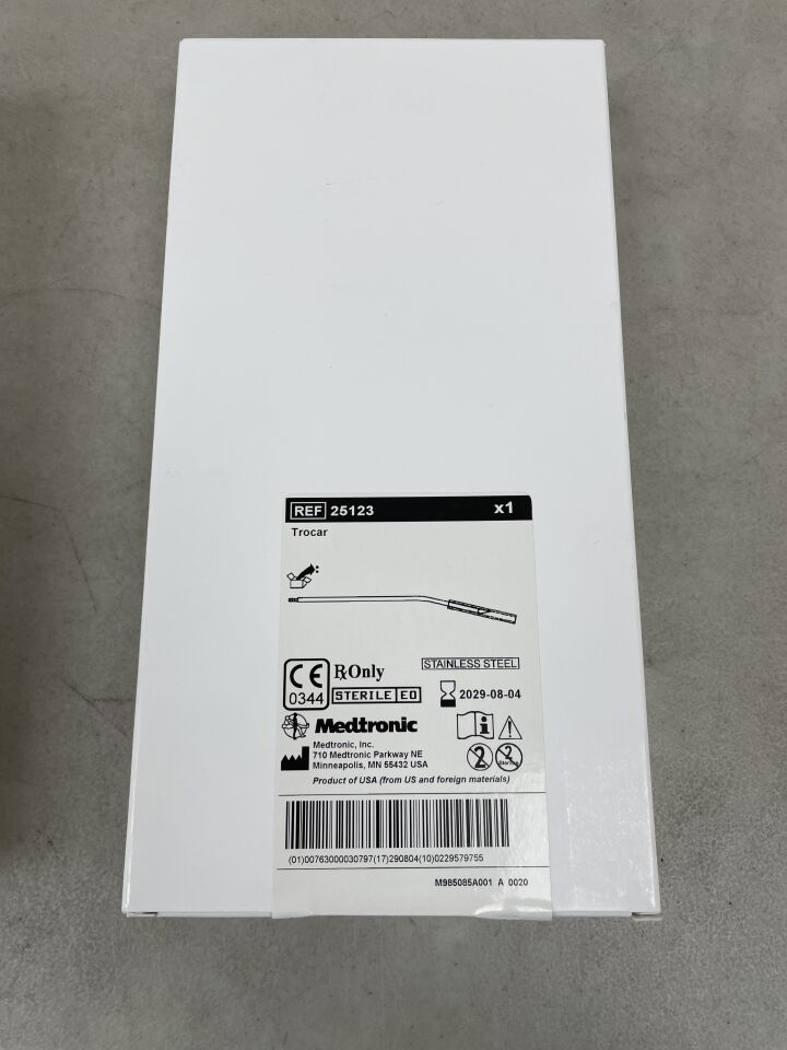 25123 - MEDTRONIC - Trocar, Stainless Steel, (BX/1) - ( Expiry Date: 2029-08-04 )