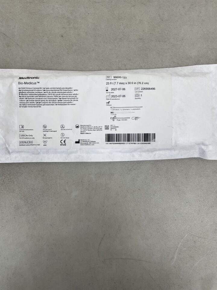 96600-123 - MEDTRONIC - Bio-Medicus NextGen Femoral Venous Cannula 23F x 76.2cm, 3/8" Non-Vented (Part of Kit), (EA) - ( Expiry Date: 2027-07-06 )