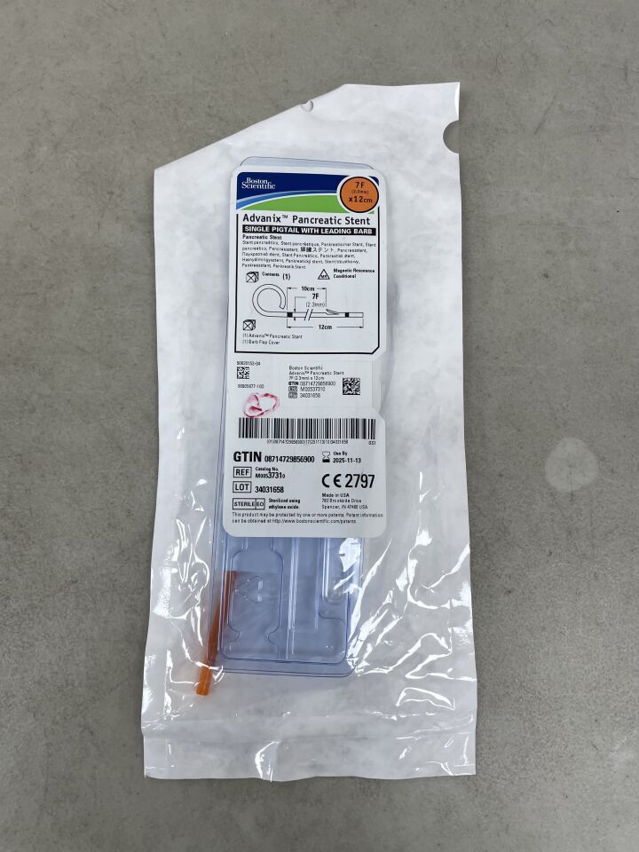 3731 - BOSTON SCIENTIFIC - Advanix Pancreatic Stent - Single Pigtail with Leading Barb - 7Fr x 12cm, (EA) - ( Expiry Date: 2025-11-13 )