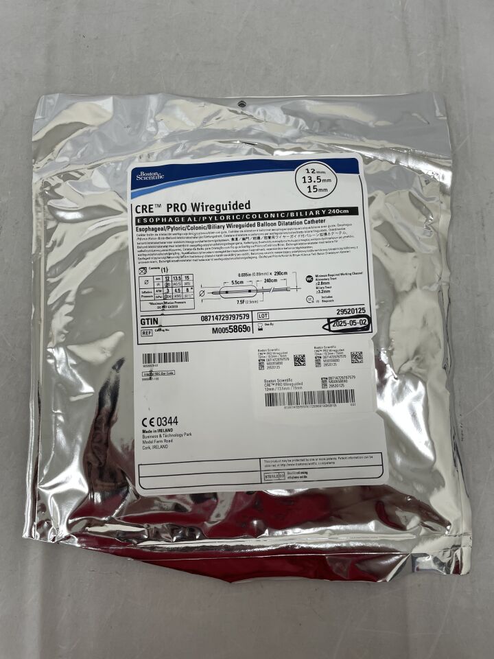 5869 - BOSTON SCIENTIFIC - CRE PRO Wireguided Balloon Dilatation Catheter - Esophageal/Pyloric/Colonic/Biliary - 12mm x 13.5mm x 15mm, (EA) - ( Expiry Date: 2025-07-23 )