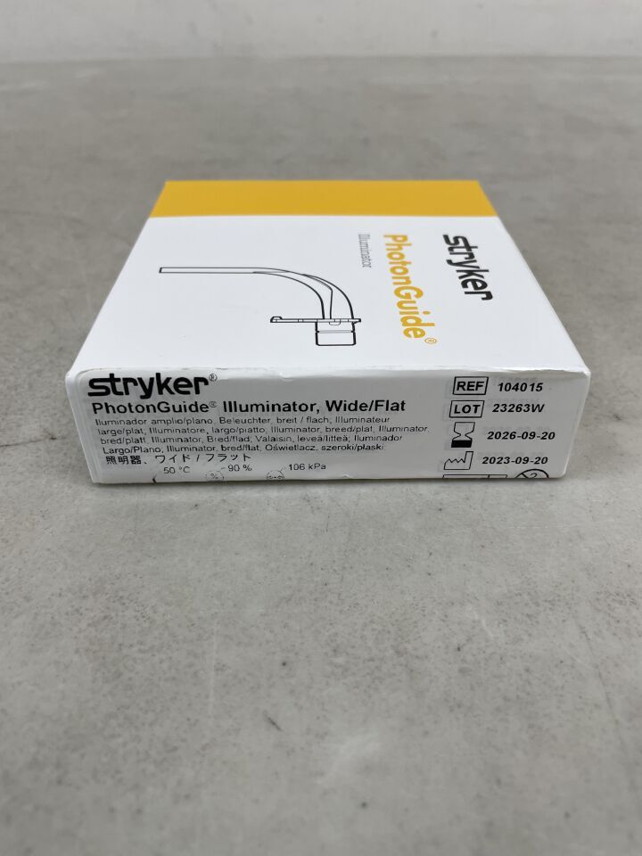 104015 - STRYKER - Invuity PhotonGuide Illuminator, Wide/Flat, (BX/1) - ( Expiry Date: 2026-09-20 )