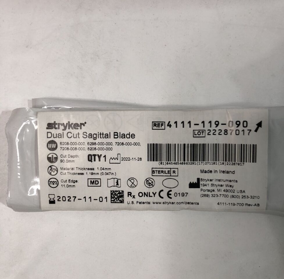 4111-119-090 - STRYKER - Dual Cut Sagittal Blade, 90mm L x 18mm W, 1.19mm Material Thicknes, (EA) - ( Expiry Date: 2027-11-01 )