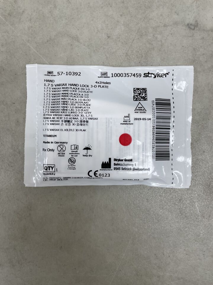 57-10392 - STRYKER - 1.7mm S VariAx Hand Locking 3D Plate, 4X2 Hole, (EA) - ( Expiry Date: 2099-12-31 )