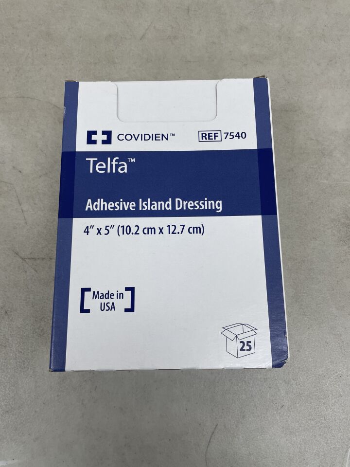 7540 - COVIDIEN - Telfa Adhesive Island Dressing, 10.2 x 12.7cm, (BX/25) - ( Expiry Date: 2025-10-31 )
