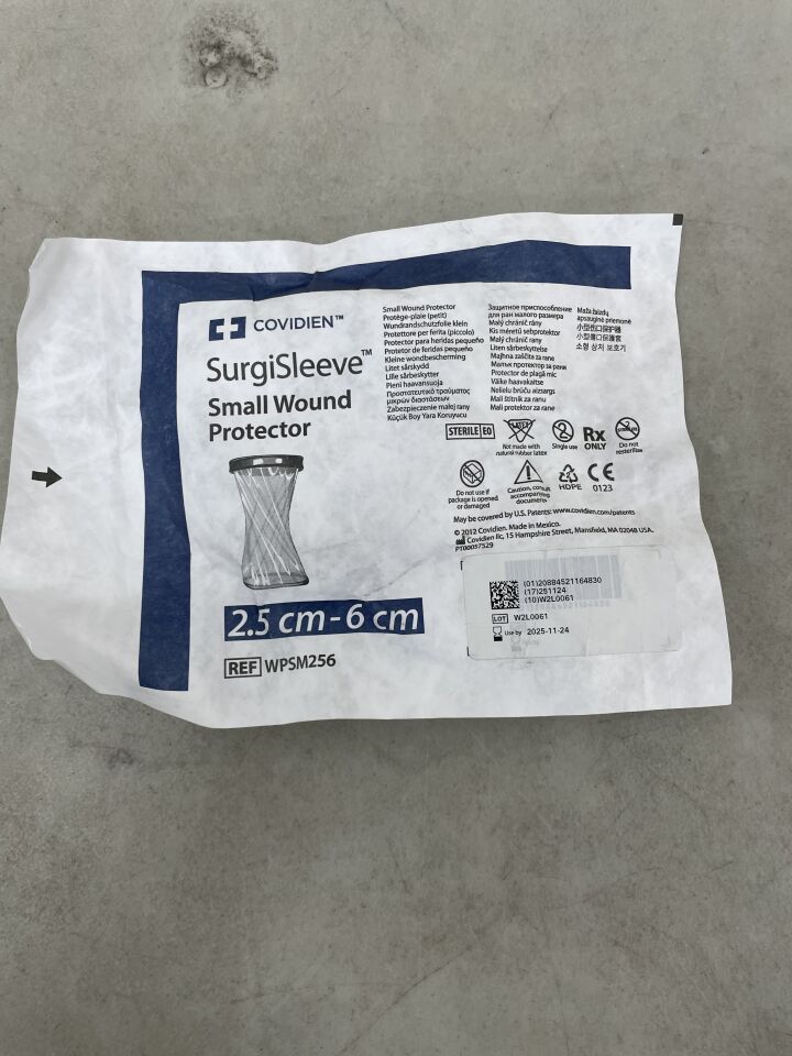 WPSM256 - COVIDIEN - SurgiSleeve Small Wound Protector 2.5cm-6cm, (EA) - ( Expiry Date: 2025-11-24 )