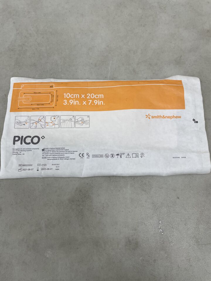 66022002-D - SMITH & NEPHEW - PICO 7 NPWT Dressing, 10cm x 20cm (Dressing ONLY) , (EA) - ( Expiry Date: 2023-06-01 )