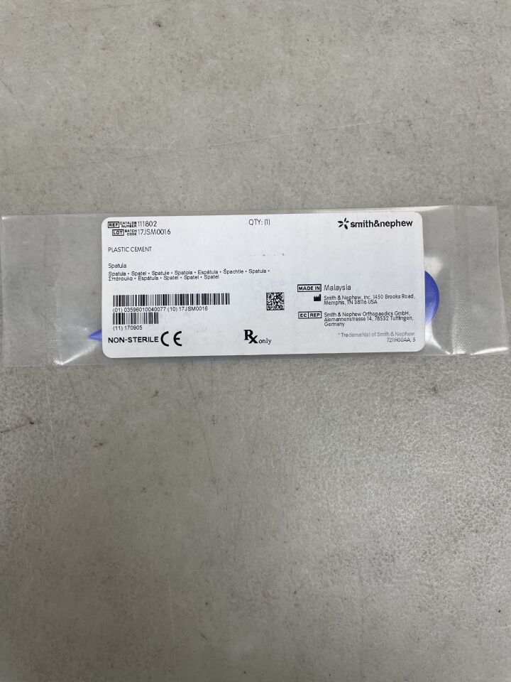 111802 - SMITH & NEPHEW - Plastic Cement Spatula, (EA)