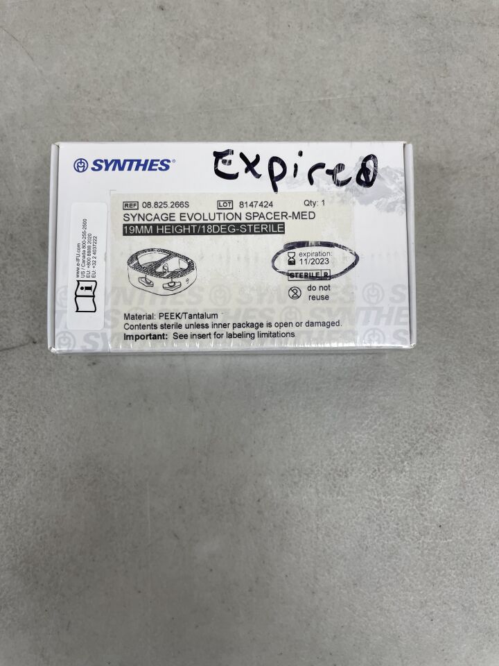08.825.266S - SYNTHES - syncage evolution spacer-med 19mm height/18deg, (BX/1) - ( Expiry Date: 2023-11-30 )