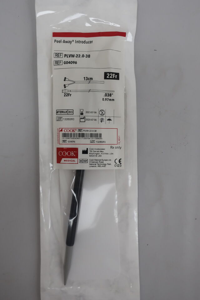 G04096 - COOK - Large Peel-Away Sheath Introducer with Dilator 22F x 0.038", 13cm, (EA) - ( Expiry Date: 2026-03-08 )