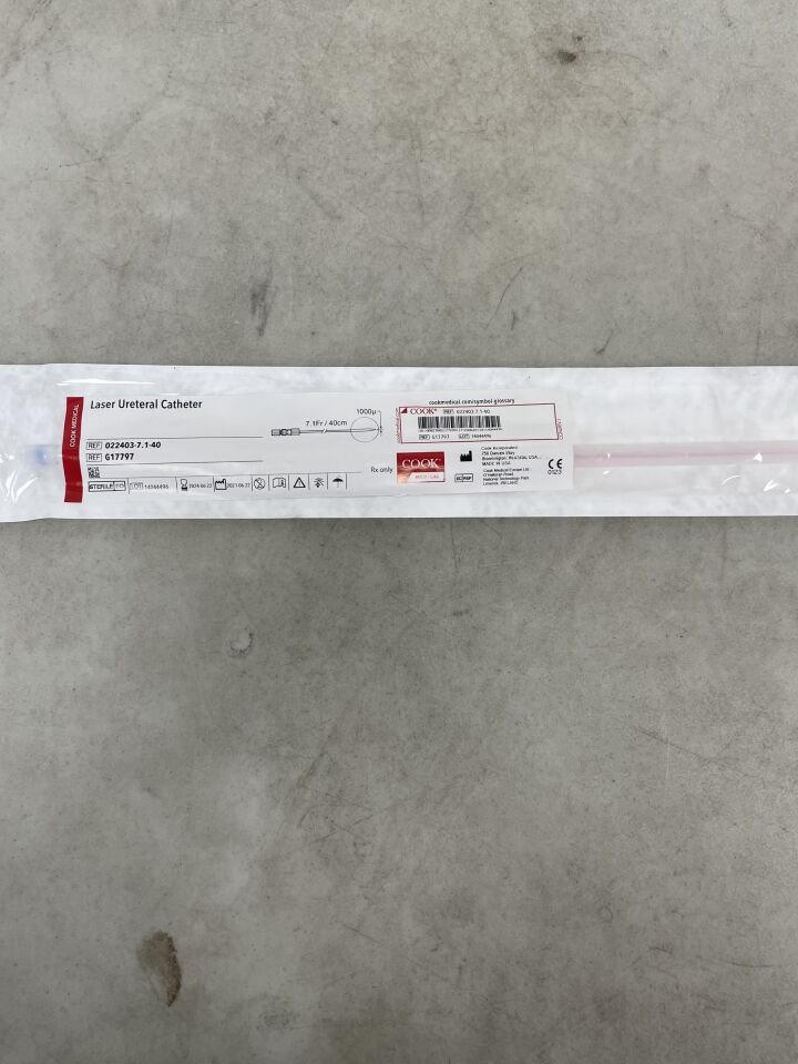 G17797 - COOK - Laser Ureteral Catheter 7.1F x 40cm, 1000µm, (EA) - ( Expiry Date: 2024-06-22 )