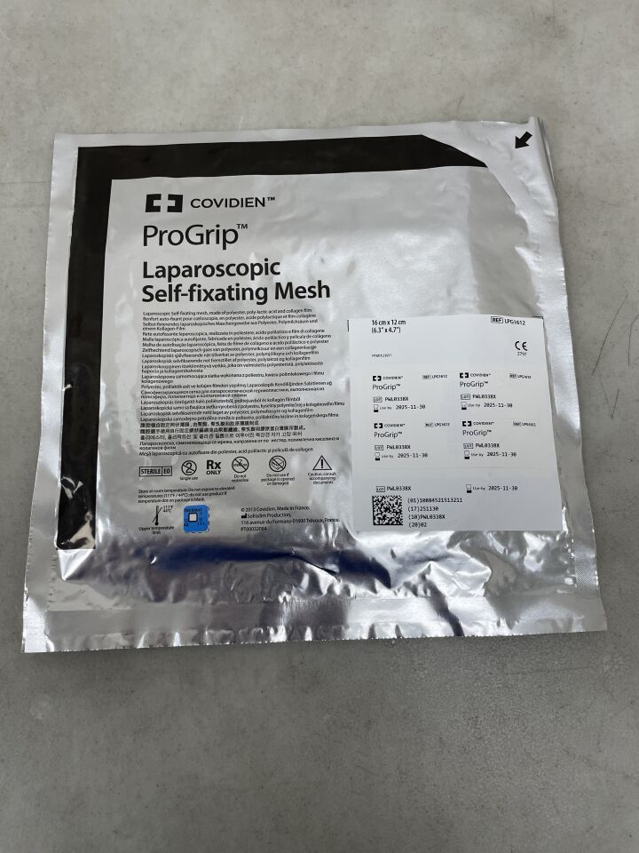 LPG1612 - COVIDIEN - ProGrip Monofilament Polyester Mesh with Polylactic Acid Grips and Collagen Film, 16 x 12 cm, (EA) - ( Expiry Date: 2025-11-30 )
